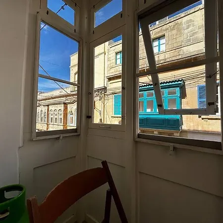 Maltese Charm Near Valletta Apartamento Sliema